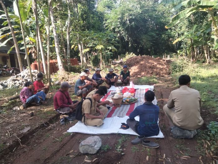 PROSES PEMBANGUNAN TAMAN BACA DESA  01