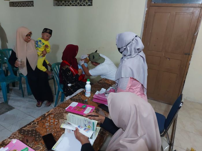 SUKSESKAN KEGIATAN SUB PEKAN IMUNISASI NASIONAL (SUB PIN) POLIO